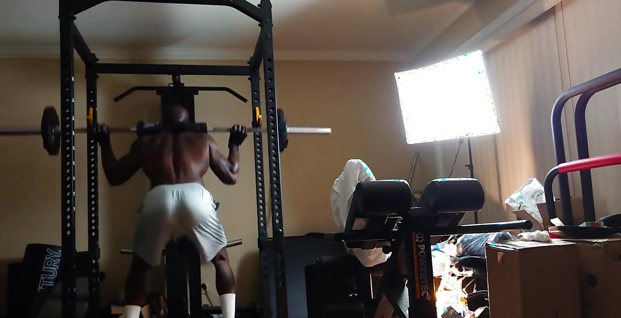 Push Day Workout Jeremiah McPherson γνωστός και ως Hallelujah Johnson Εργασία απόψε