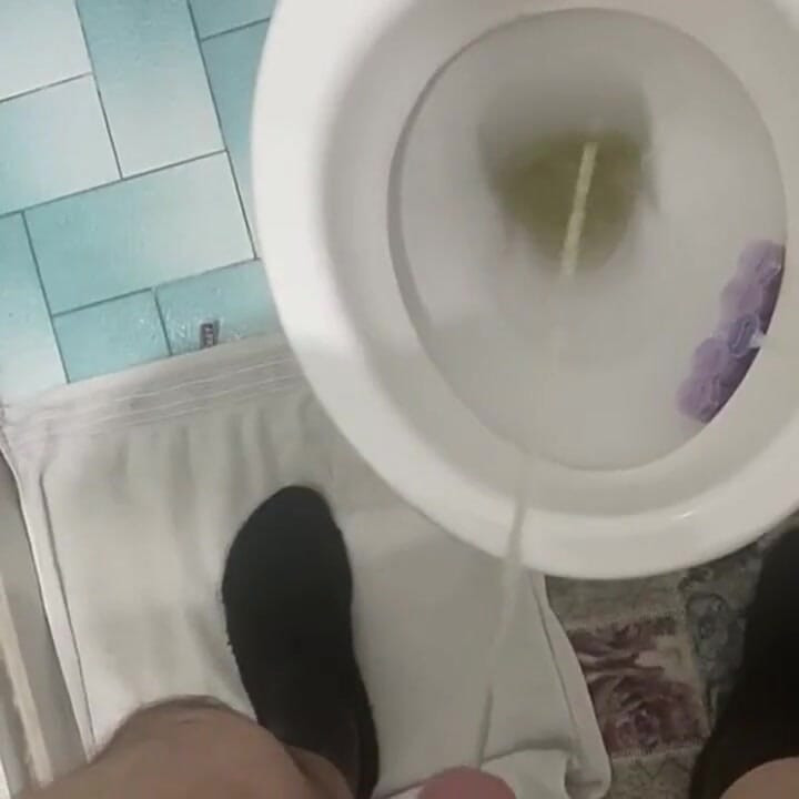 Turkish Hairy Cock Pee Video