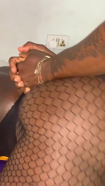 BIG ASD GAPE EBONY KWEEN | Clip 1