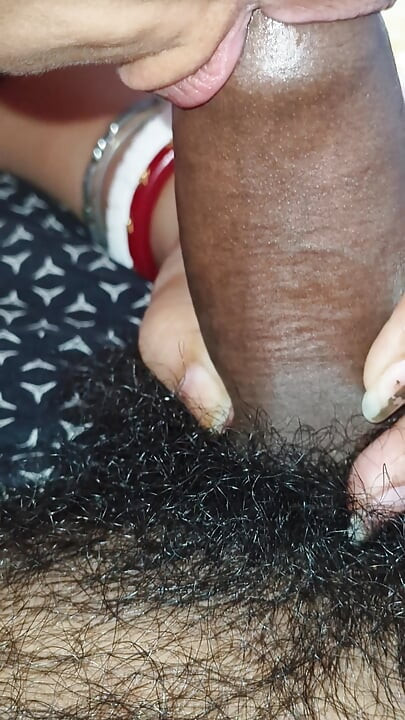 Indian girlfriend suck her boyfriend's dick and give him deep blowjob after that eat the all cum in mouth