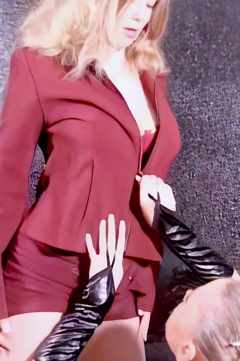 Calia-b: Calia B और Electra के साथ सेक्सी फोटो सेशन