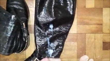 Riding boots cummed