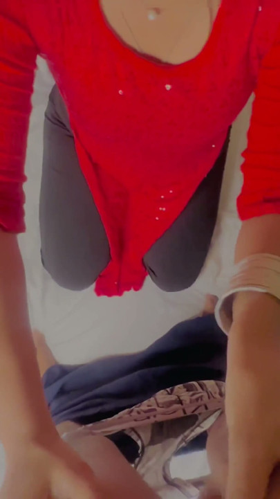 Hot mahi ne chudvaye hai apane sahelee kee sautela bhai se suit salwar utarke chodi Mahi2224 with Romantic hindi audio voice | Clip 1