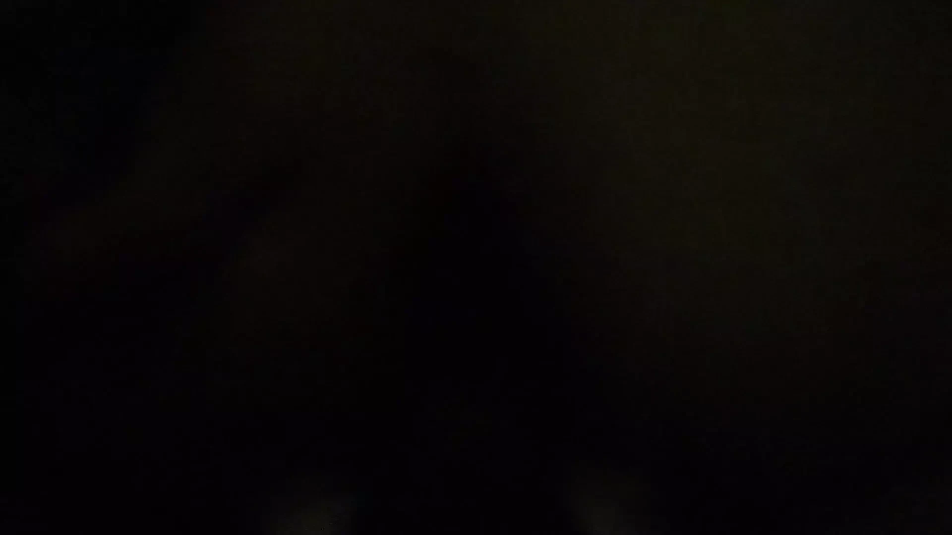 Asyalı kız emiyor ve sert sikiliyor