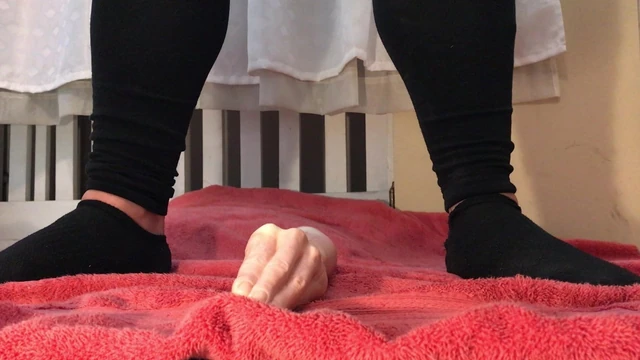 Sit on that fist