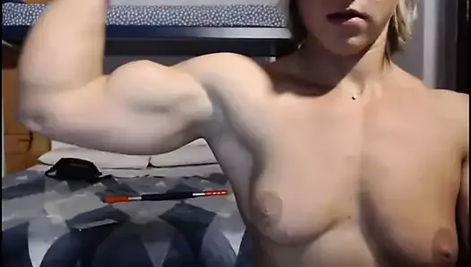 fbb biceps