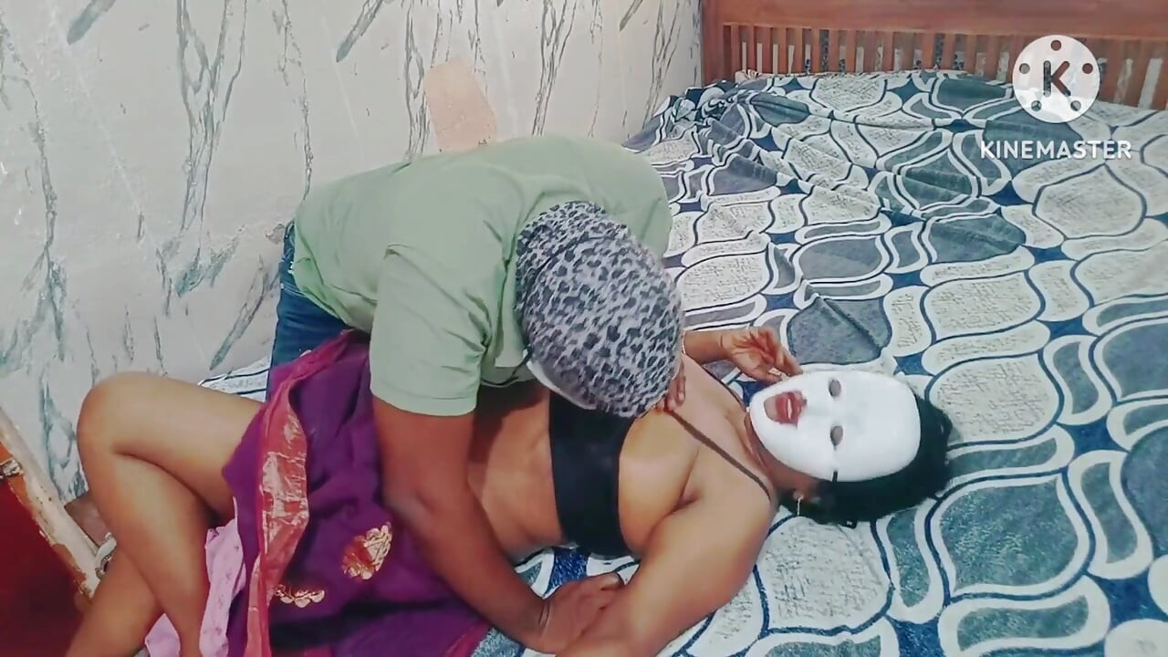 Kamu boleh ngentot aku dan bikin aku hamil - adik tiri tamil yang lagi sange berat dientot habis-habisan sampai mengerang keras