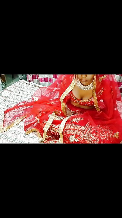 Soția indiană hasband savurează prima lună de miere