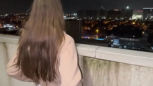 Amerikanisches model wurde auf einem Balkon in miami gefickt