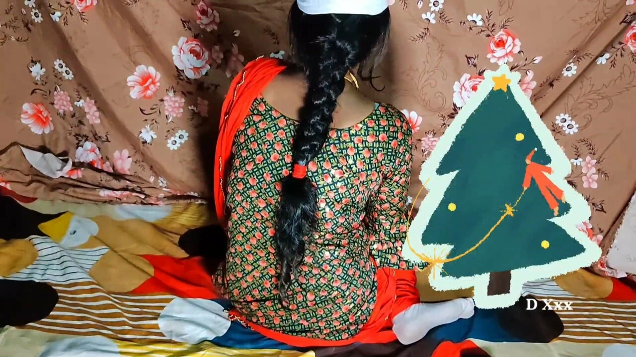 salwar 정장을 입은 인도의 인도 바비 뚱뚱한 땅에서 빨려