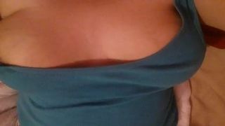 wife's boobs shake