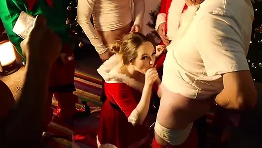Eliza_Smoke Xmas Буккаке