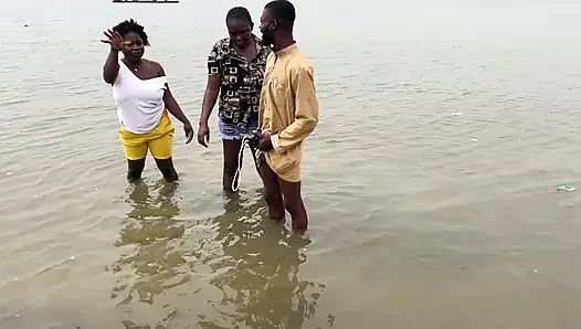 Мы за пределами Itxqueen Silver Anla и Африка