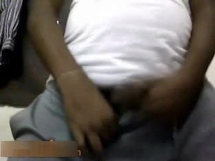 indian man wanks no cum