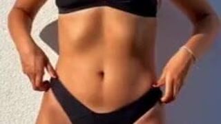 Juliana dias&#39;ın baharatlı bikini vücudu