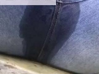 big pee from this girl – urinates all over her clothes