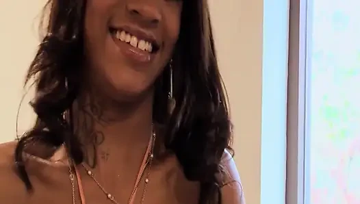 Stiefel mag Black_scene_2_big schwarze MILf liebt den großen schwarzen schwanz ihrer nachbarin