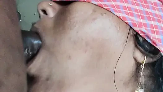 Mere pati ne mere muh me paani giraya