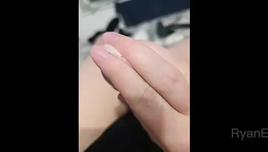 Bu tanga büyük yaraklı İngiliz iri güzel kadını azdırıyor