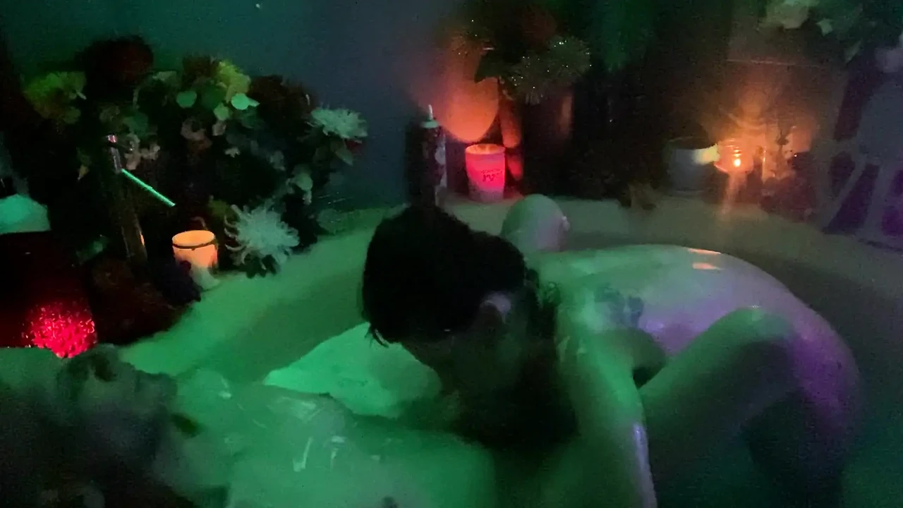 Part 2 sucking that thing raw