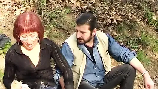 Andrea's Stepmom in the park make sex with young gays