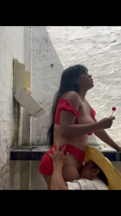 Stepfather fucks his beautiful, busty, big-assed stepdaughter in an abandoned house. | Clip 1