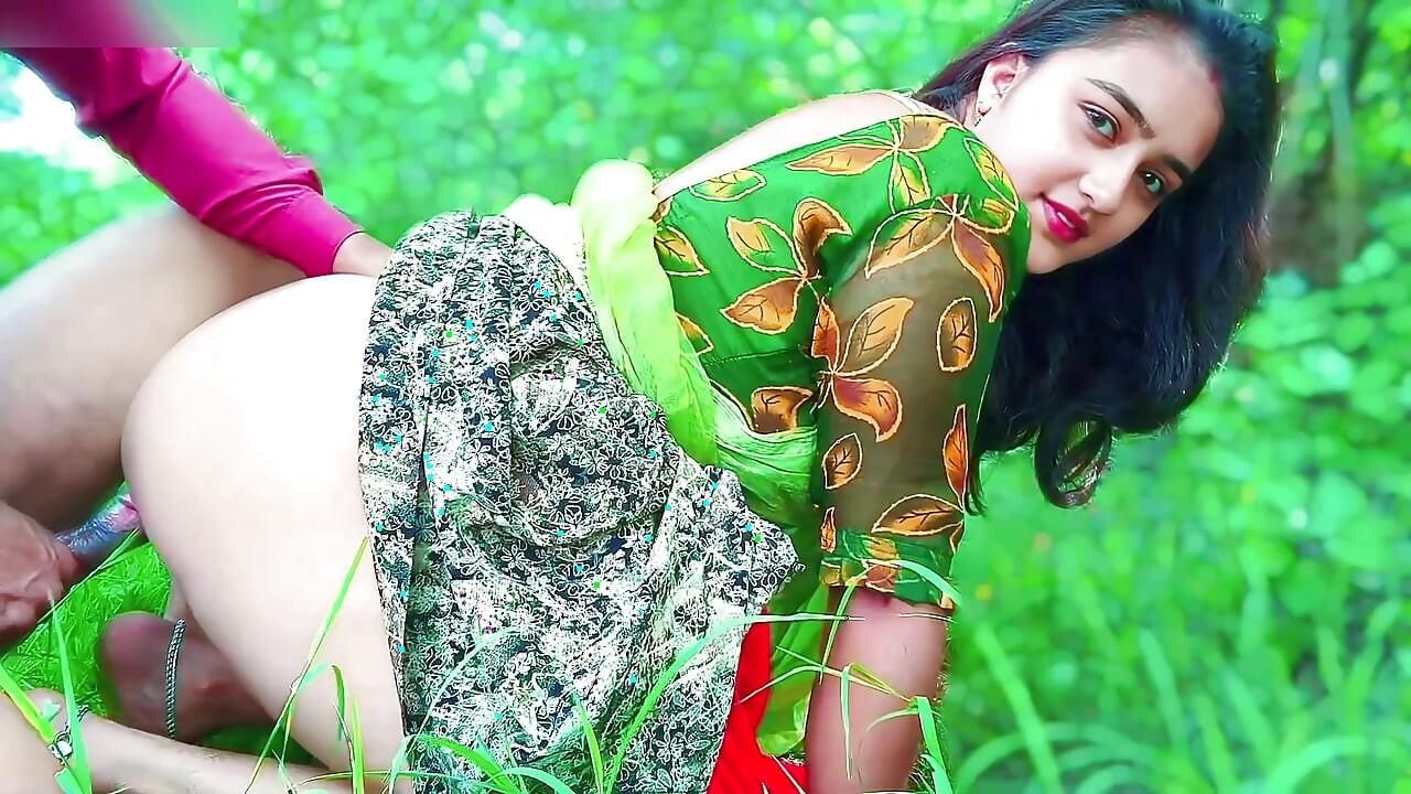 Dehati Village girl outdoor fun, jija sali fuck, Dehati gav ki ladki apne jiju ke sath khet pr gai or jiju se chudai hindi audio