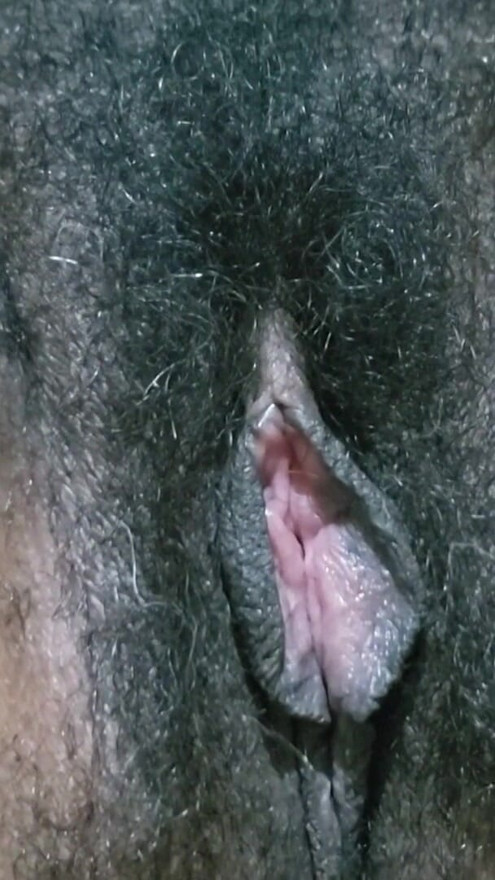 A Woman With Hairy Pussy in Her Secretary Outfit | Clip 1