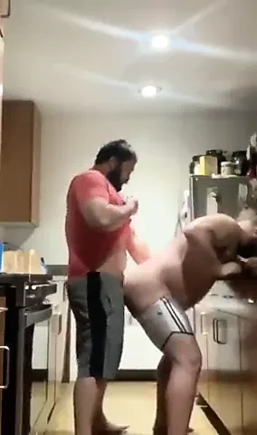 Cub fucks his boyfriend’s ass in the kitchen
