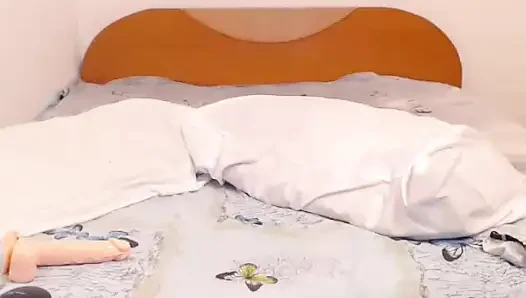 Büyük oyuncak dildo amcık
