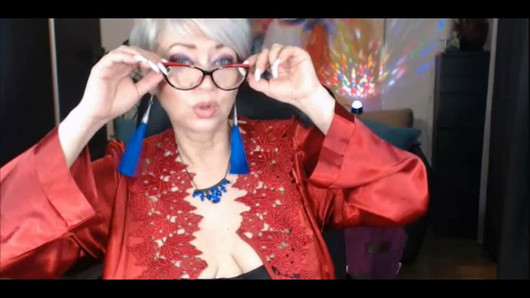 Passionate lyrical monologue of a mature webcam whore...))