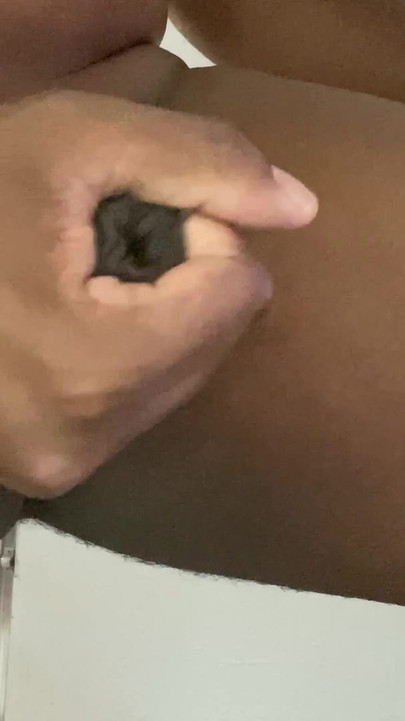 Jerking off nicely | Clip 1