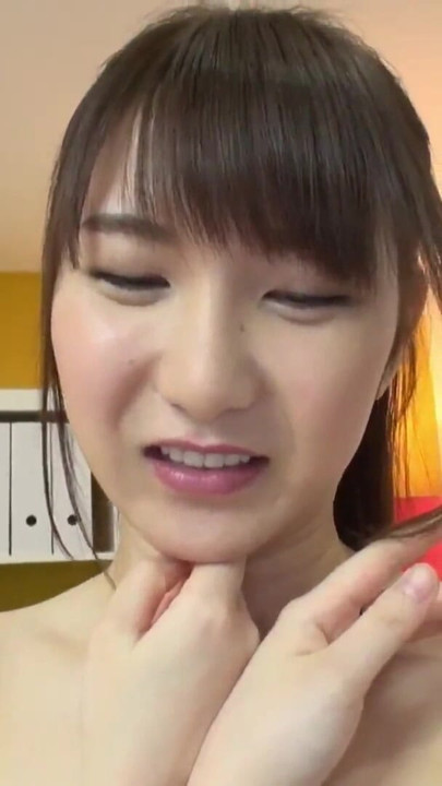 Une gemme sur 3,5 milliards ! Une belle fille qui est venue à Tokyo du pays pour devenir une idole fait ses débuts miraculeux dans l’av ! | Clip 3
