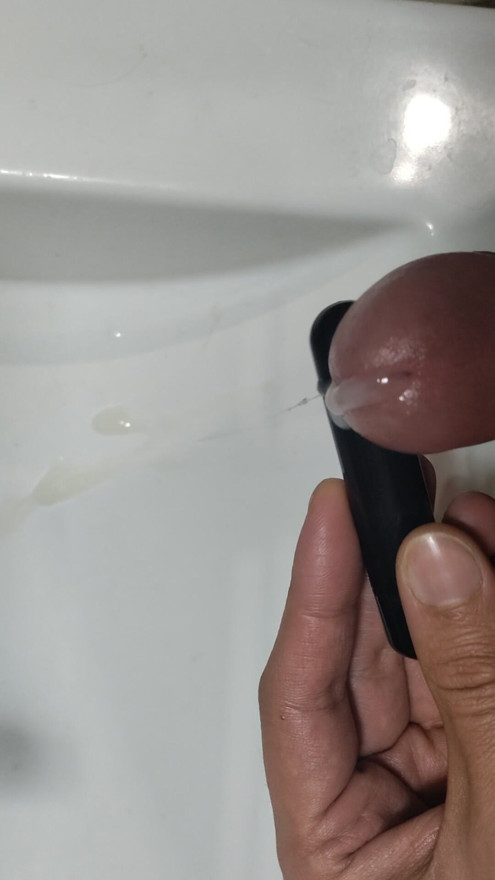 Close up cumshot in hotel room