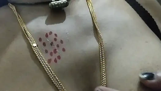 Bhabhi Ki Mast Jawani Seksi Göğüsler Chut Meme Ucu