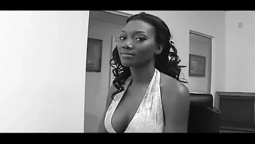 Lex Steele Takes the Sweet Pussy of an Ebony Princess in Love