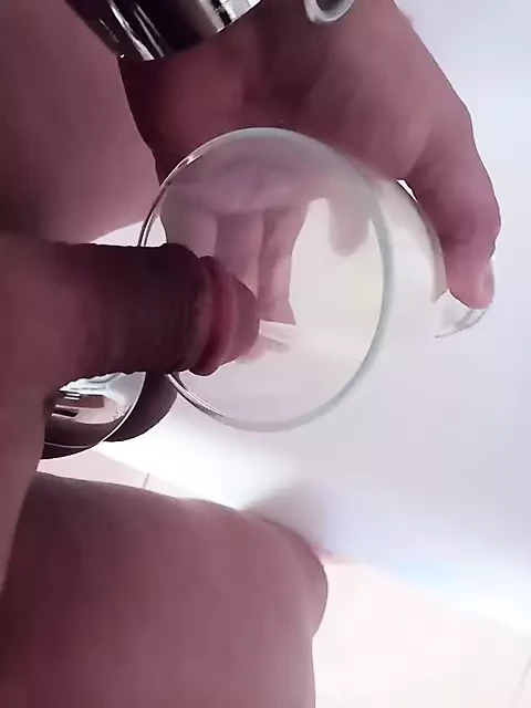 drinking pee preparation 1