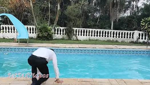 Seks threesome hot bareng gadis desa pedesaan yang berakhir dengan seks threesome