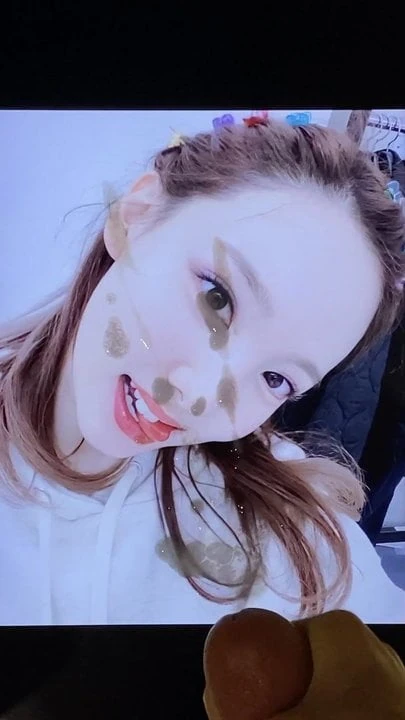 Nayeon Sperma-Tribut # 4