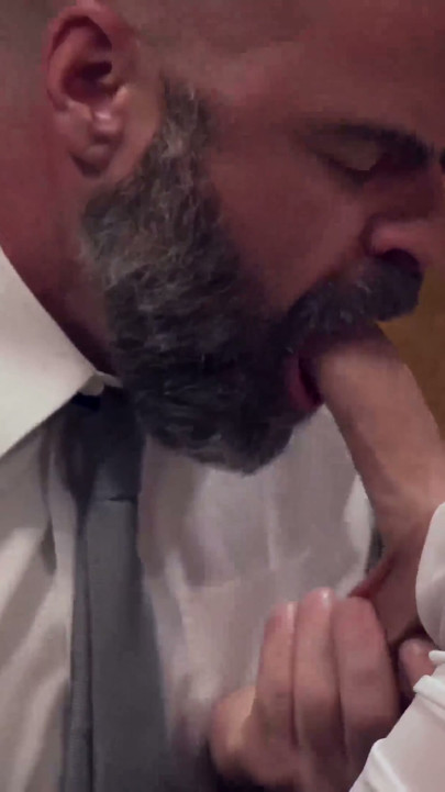 Mormon twink barebacked by hunky bear daddy | Clip 1