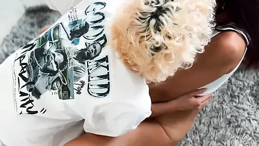 MADAM!! MY FEMALE FUCKS ME IN SISSORS FOR LOSING 1