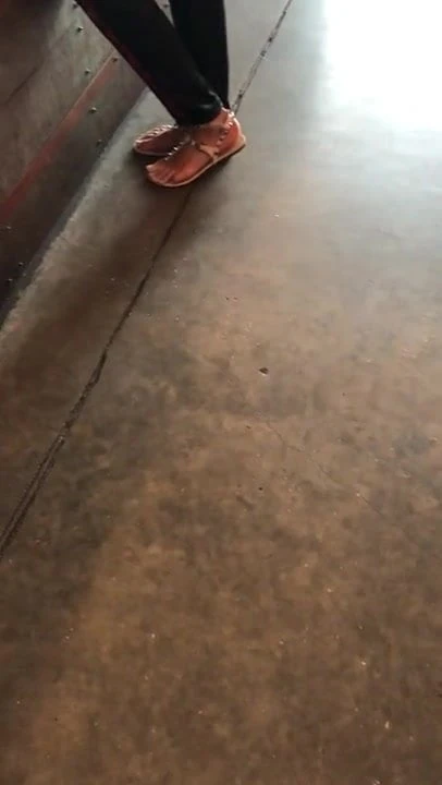 Feet feet