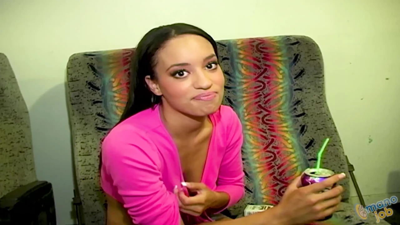 Manojob Classic: Aliana Love