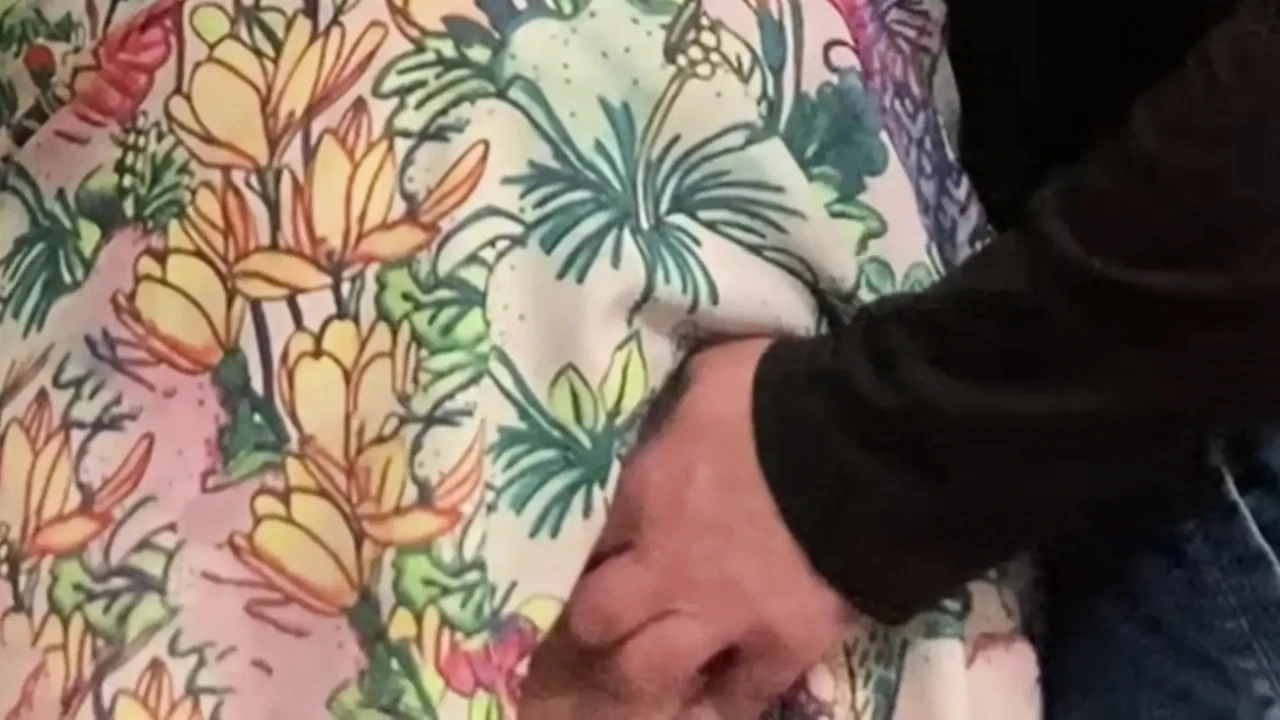 Omg! Touching Nice Pussy and Panties in Subway