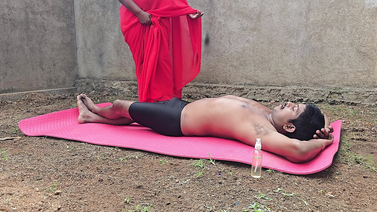 Indian Saree Cock Cleaning MILF Hard 69 Suck and Hard Fuck with Boss Big Dick
