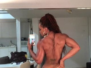 Solo fbb shaking her ass viewed in mirror