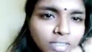 Dona de casa insatisfeita tâmil faz sexo com universitário de chennai