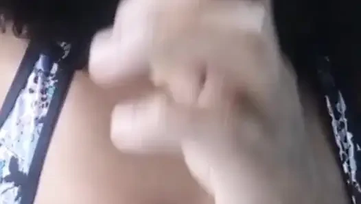 Milf latina panas mengisap pisang