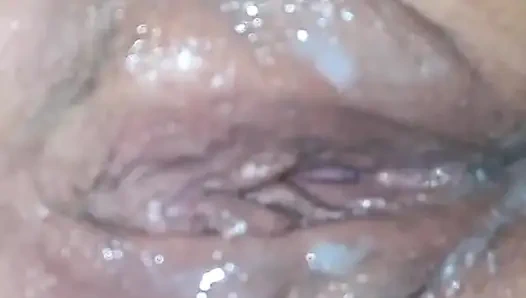 Horny BBW wants creampie