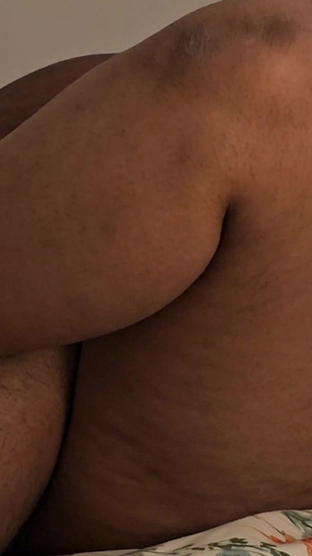 Amaterski tamilski par u paasionatskom seksu. Domaće. Glasni stenjajući orgazam. | Isječak 1